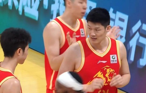 九游游戏平台-山西以下克上险胜广厦，于米提绝杀；深圳力克浙江，贺西宁大爆发